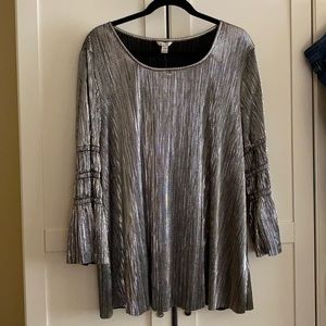 Cato Women’s Plus Size Silver Tunic